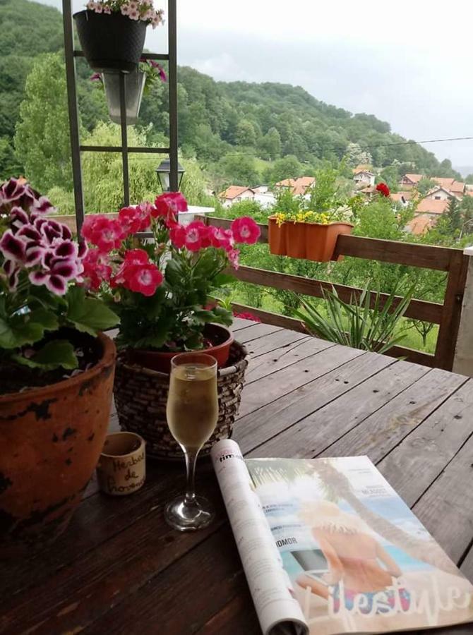 Amra Tuzla